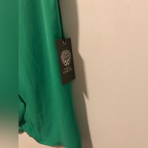 NWT Vince Camuto Kelly Green Camisole - Picture 4 of 5